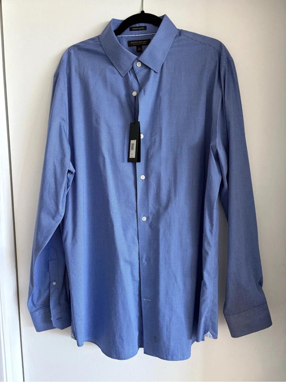 Banana Republic Men's Blue Dress Shirt - Solid Spread Collar